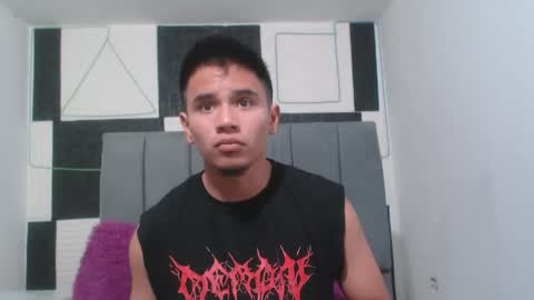 adonis_latin_19 online show from April 17, 3:09 am