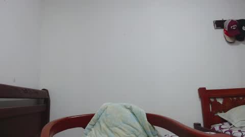 adonis_walkerx online show from September 27, 7:23 pm