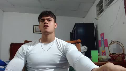 adonis_walkerx online show from February 16, 12:43 am