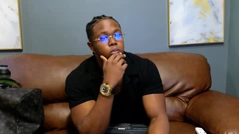 Snapshot of adonisknigh chatting on January 30, 12:06 pm Adonis Knight online show from January 30, 12:06 pm