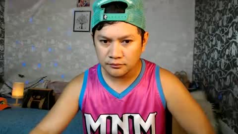 adorableasianboy online show from May 27, 9:50 am