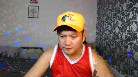 adorableasianboy online show from April 5, 4:09 am