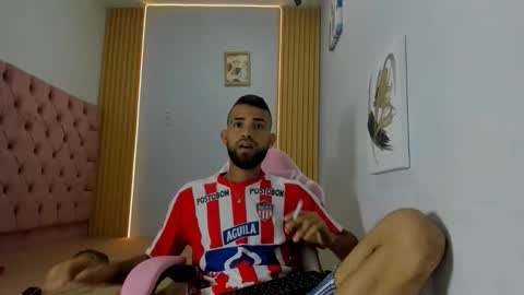 adri_sexboy229 online show from September 10, 2:21 am