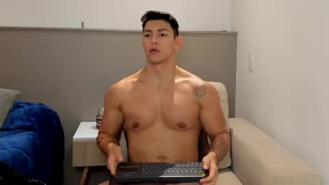 Adrian del Mar online show from June 28, 1:11 am