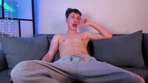 Adrian online show from November 12, 4:02 pm