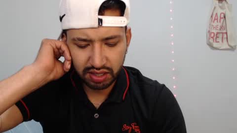 Adrian Falcon online show from June 10, 2:57 am