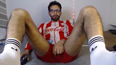 Adrian Falcon online show from June 5, 6:52 am