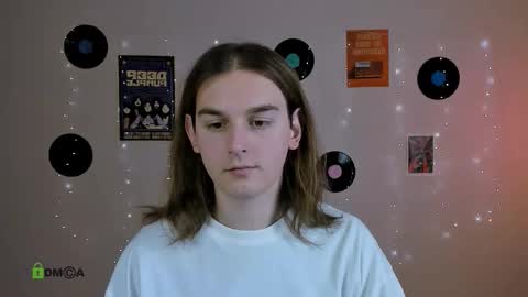 adrian_hart online show from February 1, 9:52 am