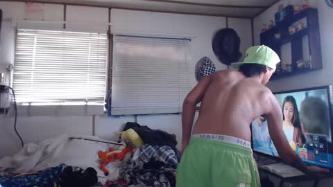 adrian_peter22cm online show from January 5, 5:20 pm