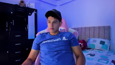 ADRIAN online show from March 7, 7:55 pm