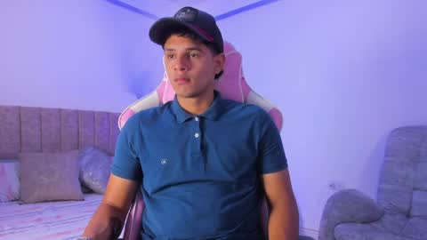 ADRIAN online show from May 4, 7:37 pm