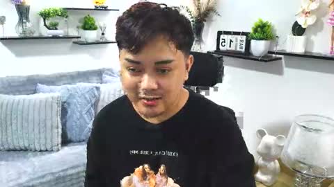 Adrian online show from March 15, 5:26 am