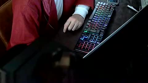 Adrian online show from June 9, 3:19 am