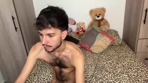 adrien_polo online show from April 18, 7:07 pm