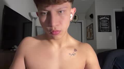 dude online show from November 12, 7:58 am