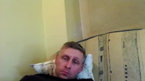 Snapshot of adventure85d4 chatting on October 5, 12:14 am adventure85d4 online show from October 5, 12:14 am