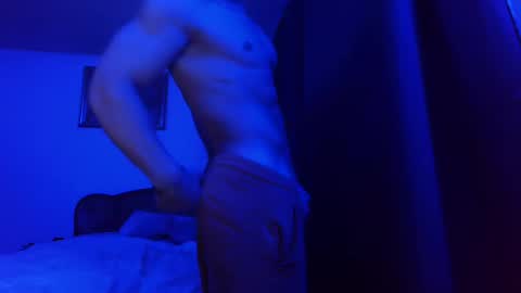 Snapshot of advp69 chatting on December 15, 8:47 pm Mrrfitt online show from December 15, 8:47 pm