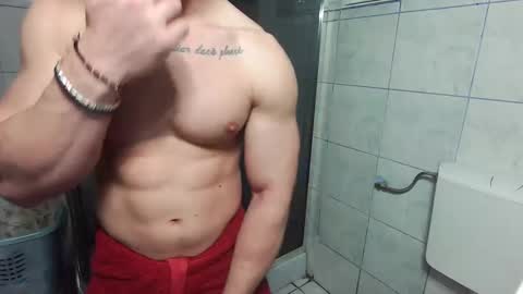 Snapshot of advp69 chatting on February 26, 9:14 pm Mrrfitt online show from February 26, 9:14 pm