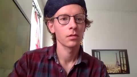 Snapshot of aestheticform chatting on October 26, 4:31 pm aesthetic form online show from October 26, 4:31 pm