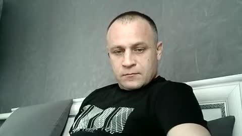 Snapshot of afonya342 chatting on December 15, 11:23 am Sasha online show from December 15, 11:23 am