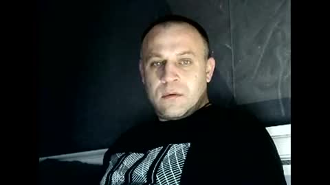 Snapshot of afonya342 chatting on December 7, 6:10 am Sasha online show from December 7, 6:10 am
