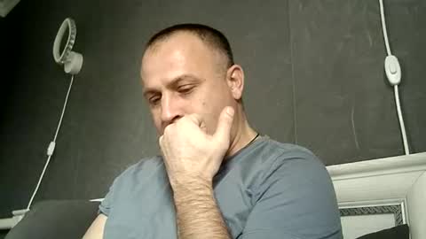 Sasha online show from November 28, 9:00 am