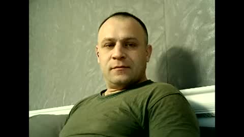 Snapshot of afonya342 chatting on December 19, 6:45 am Sasha online show from December 19, 6:45 am