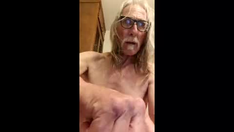 agedhardwood59618233 online show from October 2, 7:23 am