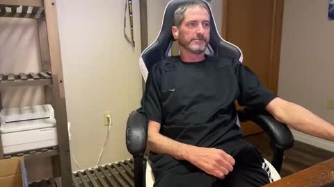 AhShucks online show from April 6, 4:46 am