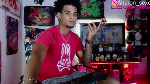 Aharon  Zamora online show from October 26, 2:46 am