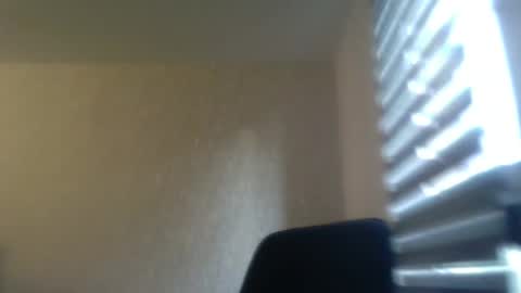 Snapshot of ahbehbi12 chatting on October 31, 3:04 pm ahbehbi12 online show from October 31, 3:04 pm