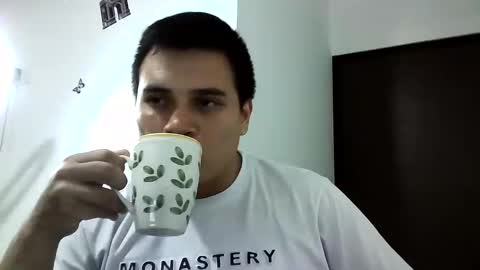 Snapshot of ahntony__69 chatting on January 20, 4:32 am ahntony 69 online show from January 20, 4:32 am