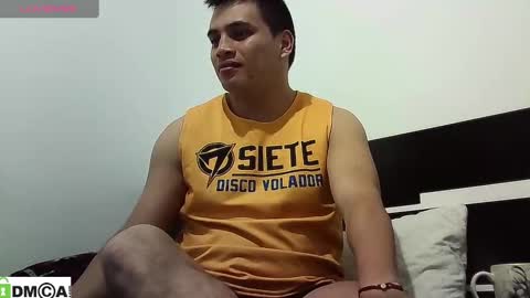 Snapshot of ahntony__69 chatting on January 8, 4:23 am ahntony 69 online show from January 8, 4:23 am