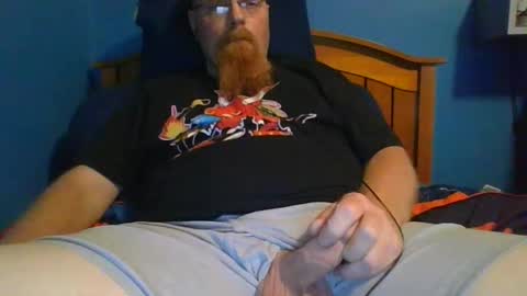 Snapshot of ahrnycumtoy chatting on September 30, 7:24 am hrnycummer online show from September 30, 7:24 am