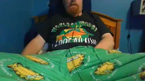 Snapshot of ahrnycumtoy chatting on March 3, 6:35 am hrnycummer online show from March 3, 6:35 am