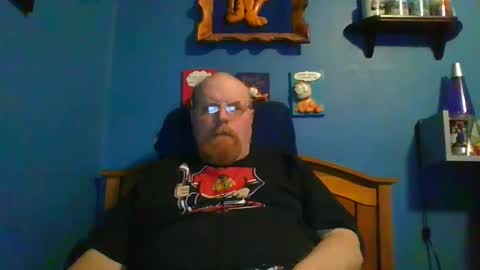 Snapshot of ahrnycumtoy chatting on January 23, 7:32 am hrnycummer online show from January 23, 7:32 am