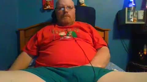 Snapshot of ahrnycumtoy chatting on December 11, 9:32 am hrnycummer online show from December 11, 9:32 am