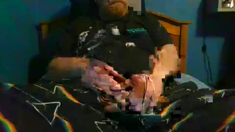 Snapshot of ahrnycumtoy chatting on December 28, 8:37 am hrnycummer online show from December 28, 8:37 am