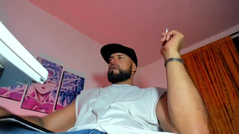 Snapshot of aidenbrites chatting on January 28, 11:39 pm Aiden Brites online show from January 28, 11:39 pm