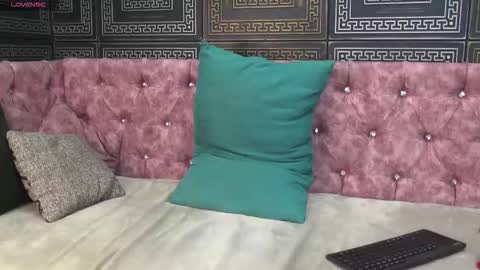 Aiden online show from November 11, 8:03 pm