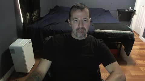 Snapshot of airbornelunsford39 chatting on December 22, 9:09 pm Daddy online show from December 22, 9:09 pm