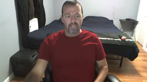 Snapshot of airbornelunsford39 chatting on September 17, 12:11 am Daddy online show from September 17, 12:11 am