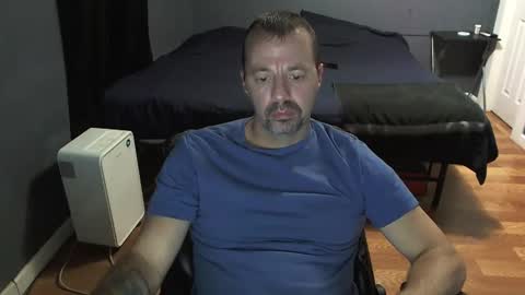 Snapshot of airbornelunsford39 chatting on December 29, 10:36 pm Daddy online show from December 29, 10:36 pm