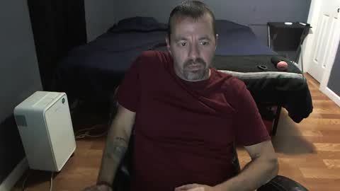 Snapshot of airbornelunsford39 chatting on December 2, 10:43 pm Daddy online show from December 2, 10:43 pm