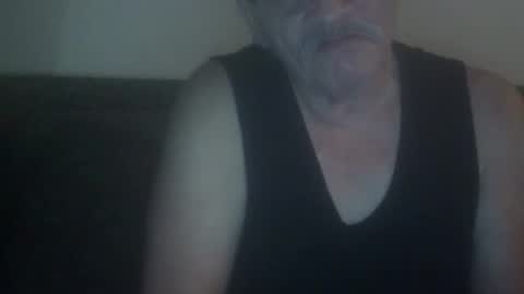 ajames6961 online show from April 30, 9:41 pm