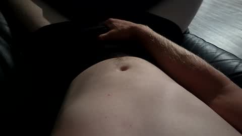 akfx202 online show from April 23, 4:31 pm