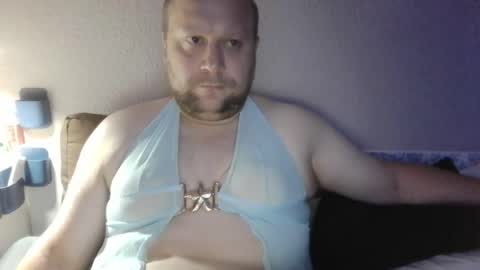 akillerxxl90 online show from August 2, 9:46 pm
