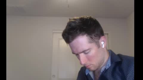 Snapshot of al3xzanderth3gr3at chatting on September 13, 9:43 am Alex online show from September 13, 9:43 am