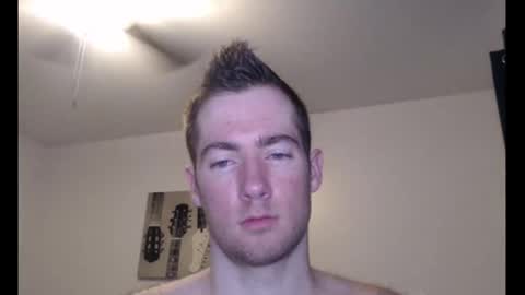 Snapshot of al3xzanderth3gr3at chatting on September 28, 10:52 pm Alex online show from September 28, 10:52 pm