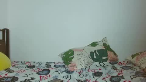 Snapshot of aladino_ms chatting on February 25, 4:10 pm aladino_ms online show from February 25, 4:10 pm